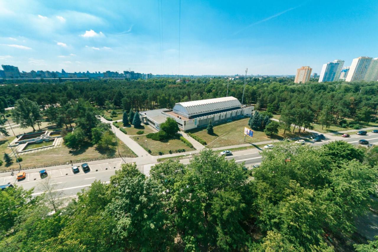 Apartments on Henerala Zhmachenka Kiev Buitenkant foto